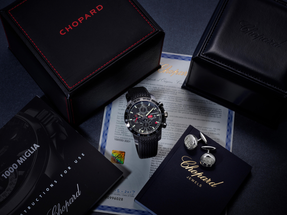CHOPARD | MILLE MIGLIA GMT, A SET OF LIMITED EDITION STAINLESS STEEL CHRONOGRAPH DUAL TIME WRISTWATCH WITH DATE AND MATCHING CUFFLINKS, CIRCA 2017