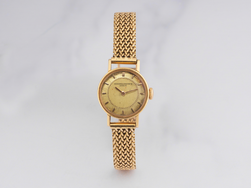 Vacheron & Constantin. Montre bracelet de dame en or jaune 18K (750) mouvement mécanique