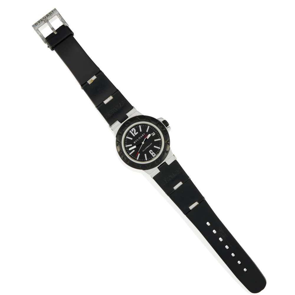 BULGARI. AN ALUMINUM AUTOMATIC CALENDAR WRISTWATCH