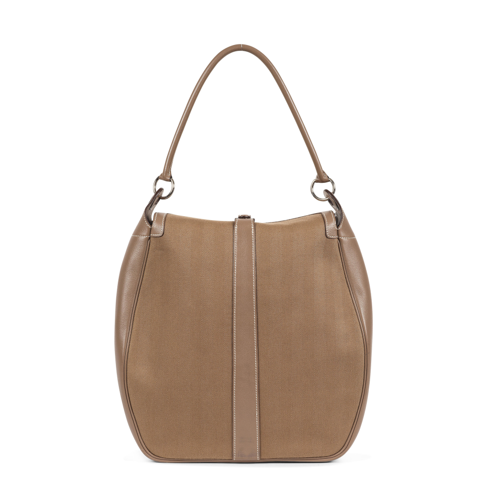HERMES Paris. Sac Rugby en toile chevrons et veau Swift étoupe.