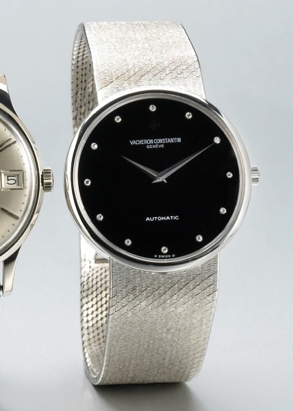 Vacheron & Constantin. An 18k white gold self-winding bracelet watch with diamond set dial