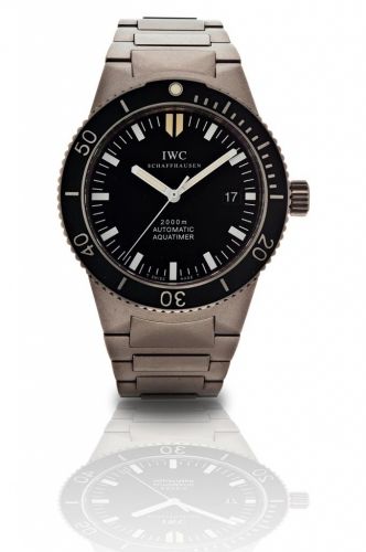 IWC. A fine titanium automatic diver's wristwatch