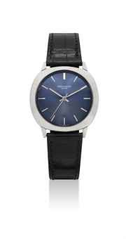 PATEK PHILIPPE. AN 18K WHITE GOLD CUSHION-SHAPED AUTOMATIC WRISTWATCH WITH SWEEP CENTRE SECONDS