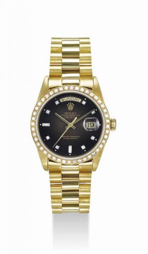 ROLEX. A VERY FINE 18K GOLD AND DIAMOND-SET AUTOMATIC WRISTWATCH WITH SWEEP CENTRE SECONDS, DAY, DATE AND BRACELET