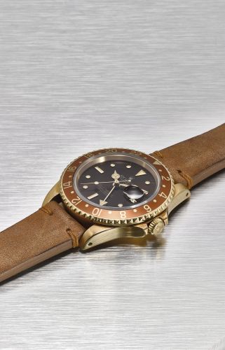 ROLEX. A VERY FINE AND RARE 18K GOLD DUAL TIME AUTOMATIC WRISTWATCH WITH SWEEP CENTRE SECONDS, DATE, ORIGINAL WARRANTY AND BOX