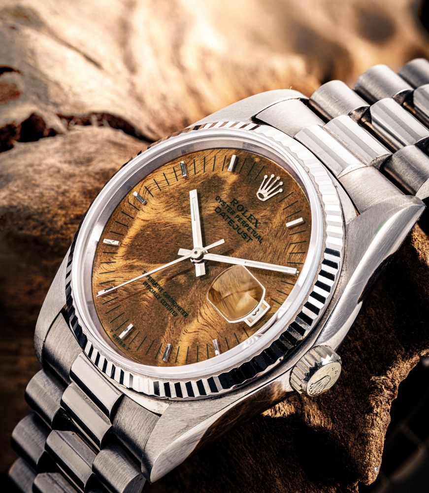 ROLEX. A FINE AND VERY RARE 18K WHITE GOLD AUTOMATIC WRISTWATCH WITH SWEEP CENTRE SECONDS, BRACELET AND WOOD DIAL
