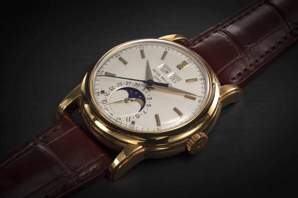 PATEK PHILIPPE, REF. 2438-1, A RESTORED GOLD PERPETUAL CALENDAR WRISTWATCH WITH SWEEP CENTRE SECONDS - CASE