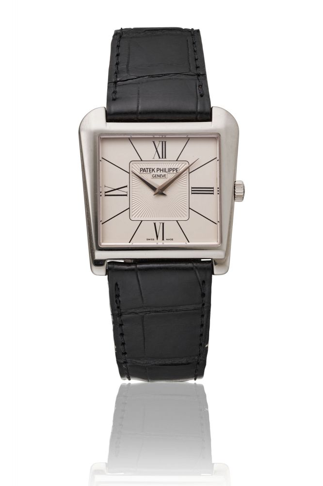 PATEK PHILIPPE, WHITE GOLD GONDOLO TRAPEZE, REF. 5489G - MOVEMENT NO. 1’344’156, CASE NO. 4’372’207