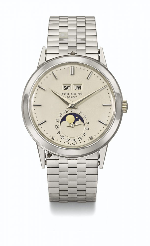 PATEK PHILIPPE. A VERY RARE AND HIGHLY ATTRACTIVE 18K WHITE GOLD AUTOMATIC PERPETUAL CALENDAR WRISTWATCH WITH MOON PHASES AND 18K WHITE GOLD PATEK PHILIPPE BRACELET
