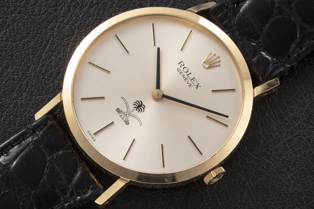 ROLEX, CELLINI REF. 4112, A GOLD WRISTWATCH WITH THE NATIONAL EMBLEM OF SAUDI ARABIA - CASE