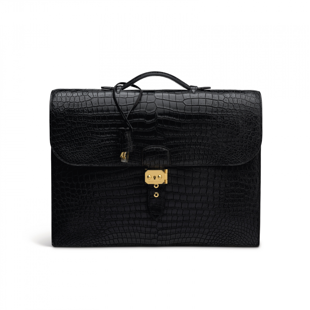 A MATTE BLACK POROSUS SAC À DÉPÊCHES WITH GOLD HARDWARE