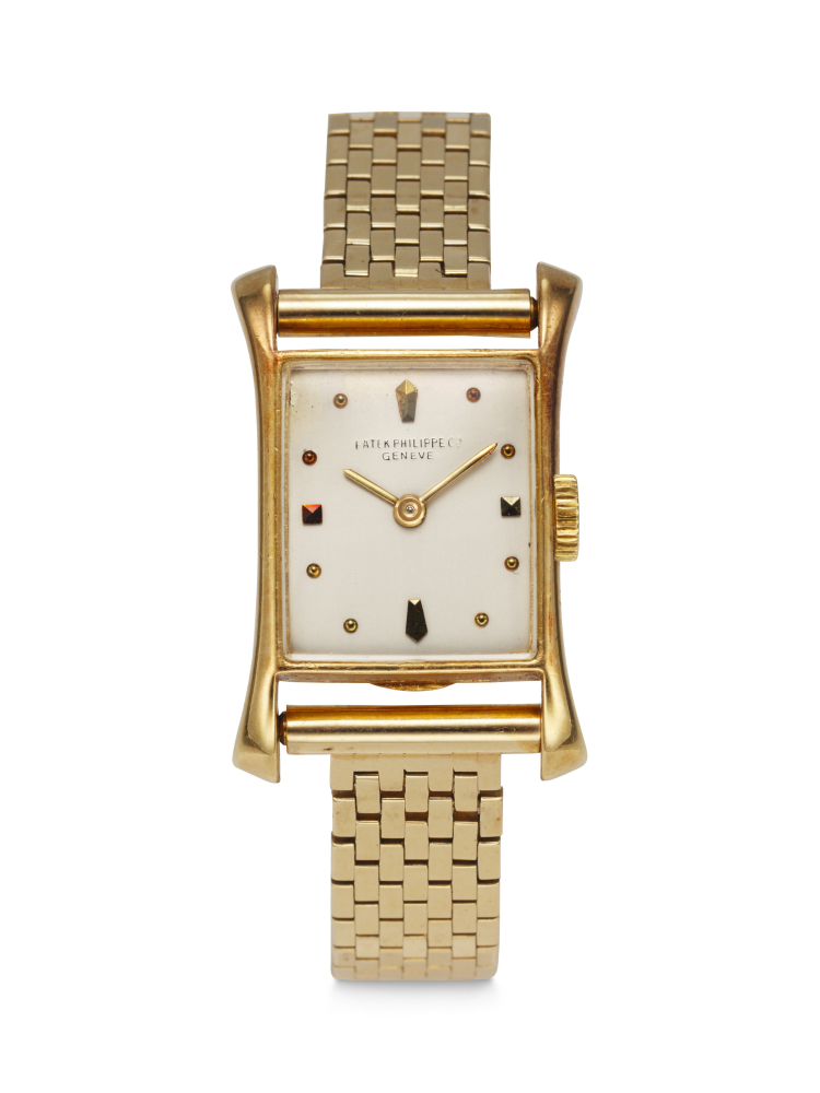 PATEK PHILIPPE, YELLOW GOLD 'PAGODA' WITH 14K YELLOW GOLD BRACELET, REF. 2261
