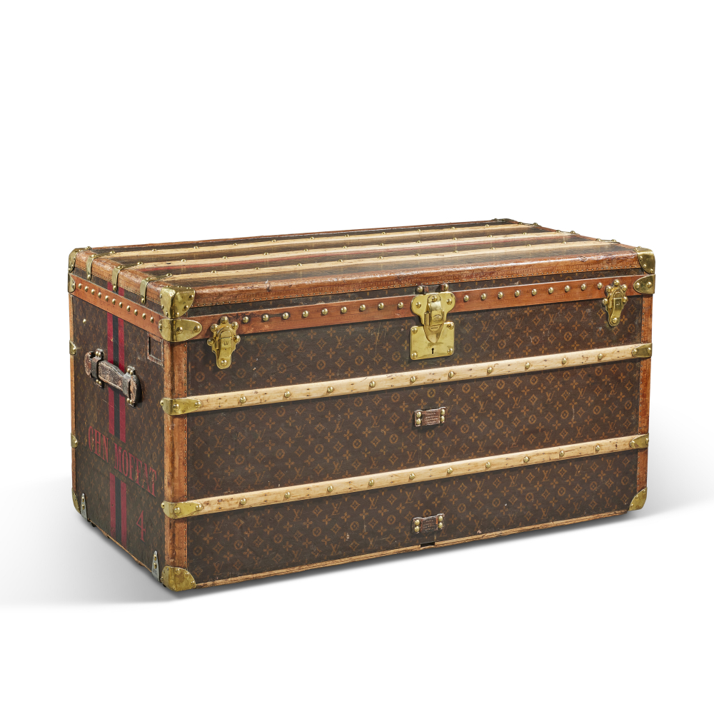 A MONOGRAM CANVAS COURRIER 110 TRUNK WITH BRASS HARDWARE LOUIS VUITTON, 1934 Important information about this lot