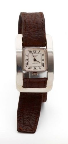 LONGINES