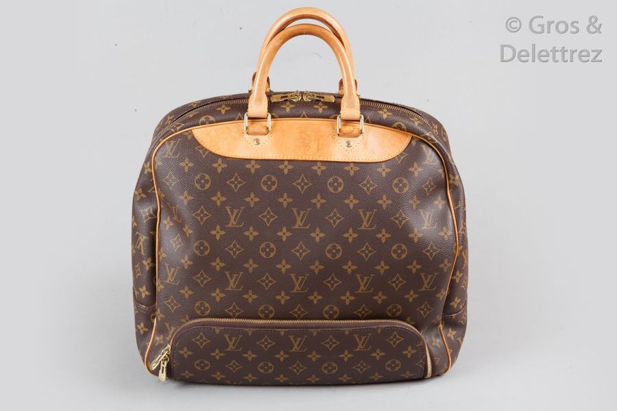 Louis Vuitton Evasion