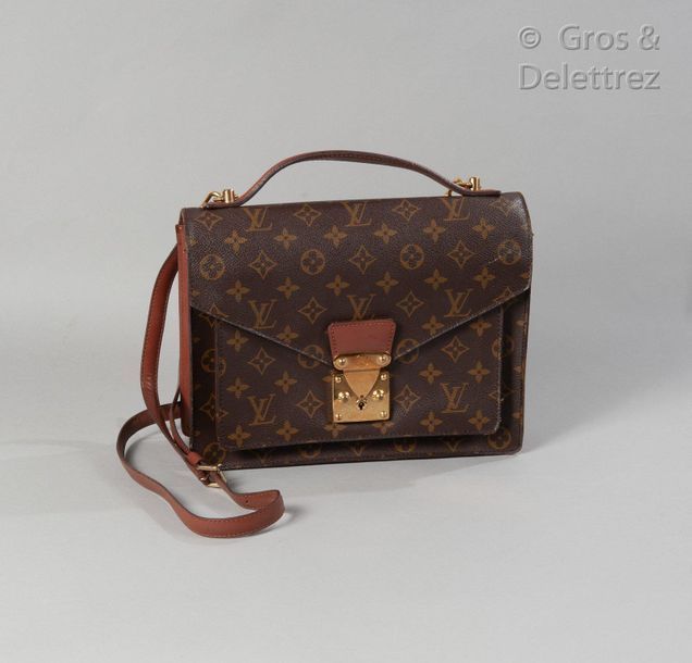 LOUIS VUITTON