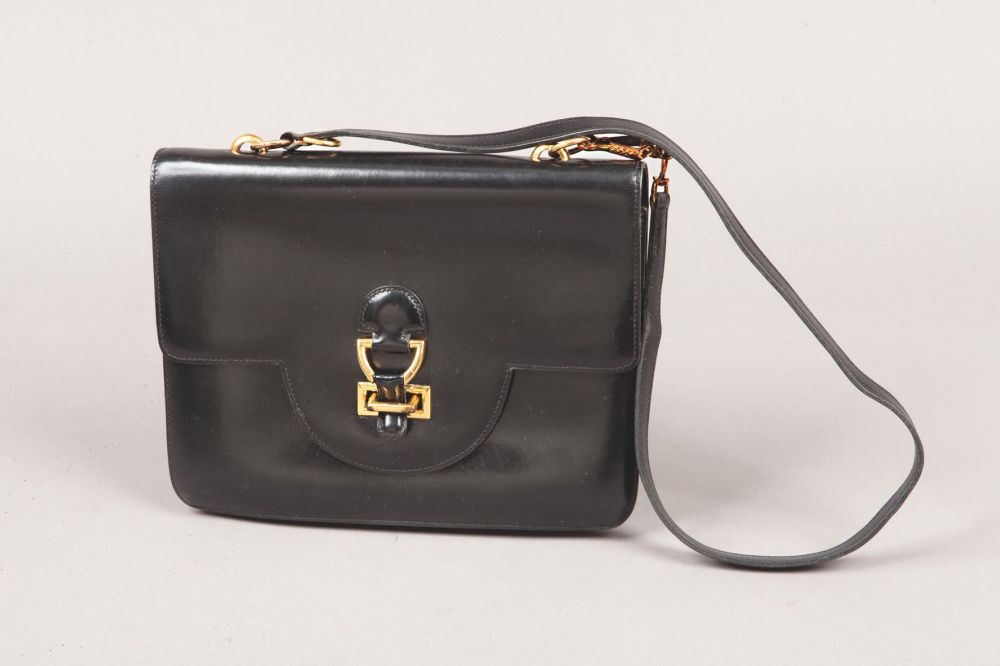 HERMES Paris - Sac Sandrine 24cm en box... - Lot 614 - Gros & Delettrez