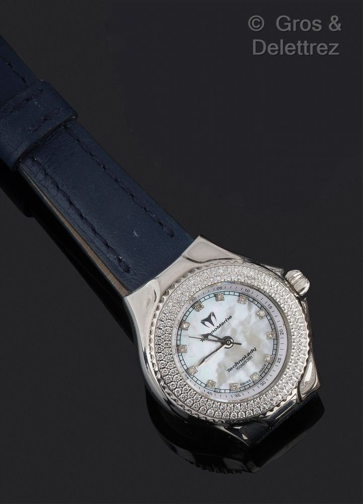 TECHNO MARINE - Montre de poignet en acier,... - Lot 300 - Gros & Delettrez
