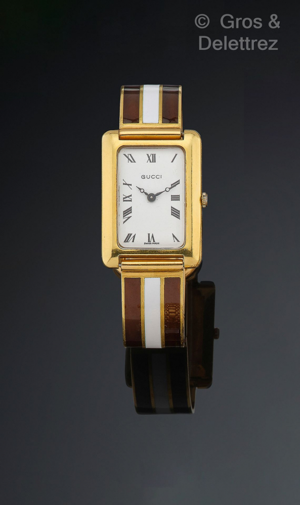 GUCCI, Années 1960,Bracelet-montre de dame... - Lot 364 - Gros & Delettrez
