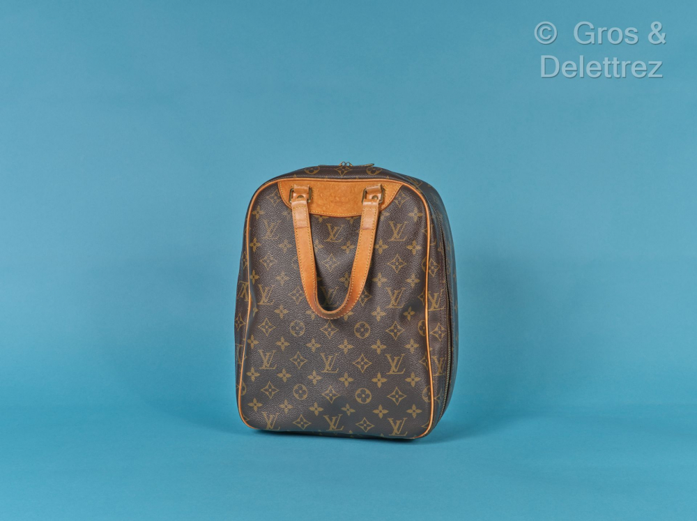 Louis VUITTON année 2001 - Sac "Excursion"... - Lot 173 - Gros & Delettrez