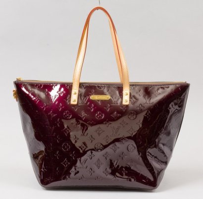 *Louis VUITTON