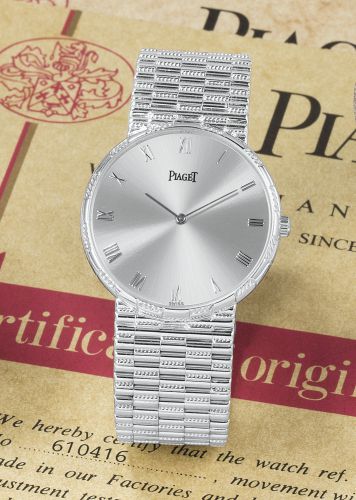 Piaget.A WHITE GOLD BRACELET WATCH REF 8065 SERIAL 610416 TRADITIONAL CIRCA 1994