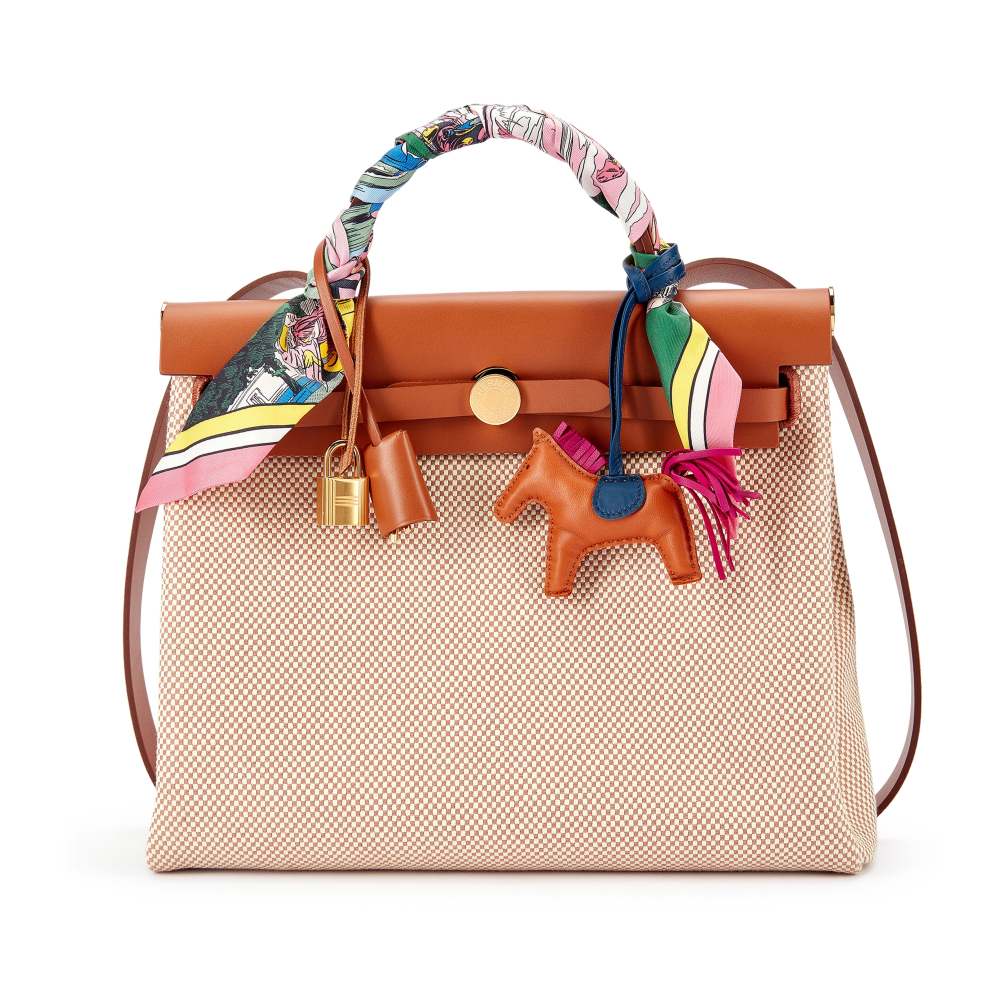 Hermès Set of Three Fauve Vache Hunter and Ecru Toile Quadrille Herbag Zip 31 Gold Hardware, 2023, Rodeo PM and Twilly