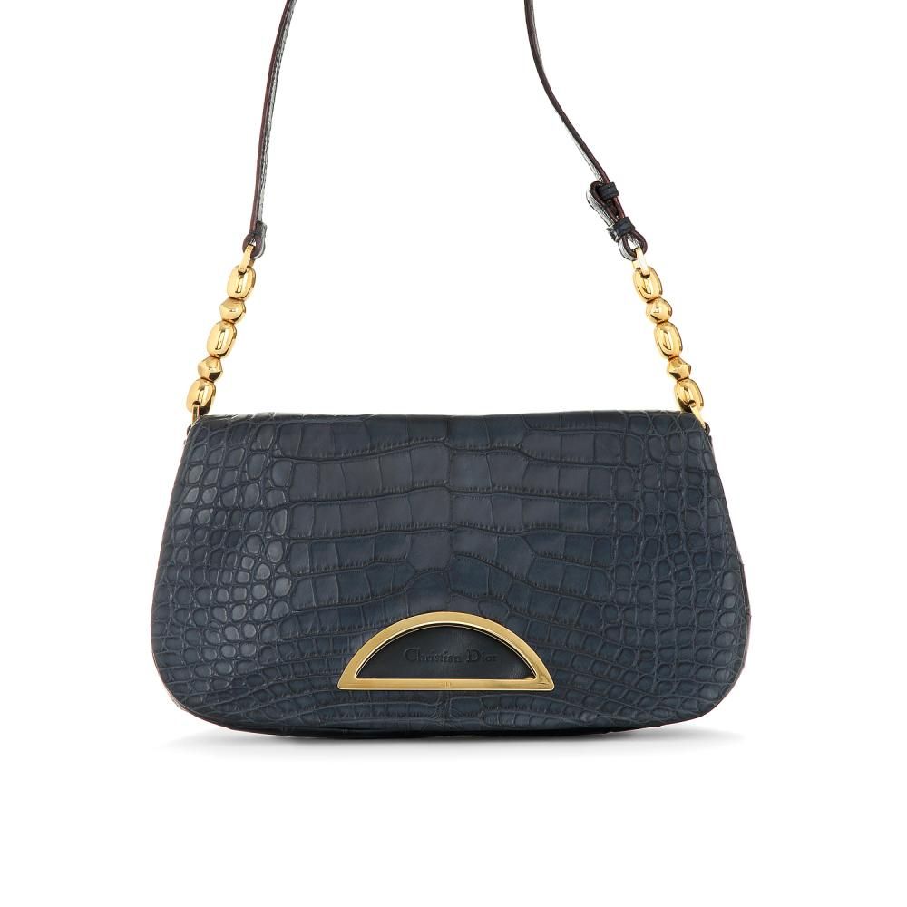DIOR Malice handbag in blue crocodile Simple handleGilt metal hardwareLining in blue leatherDustbagLots with this symbol have been...