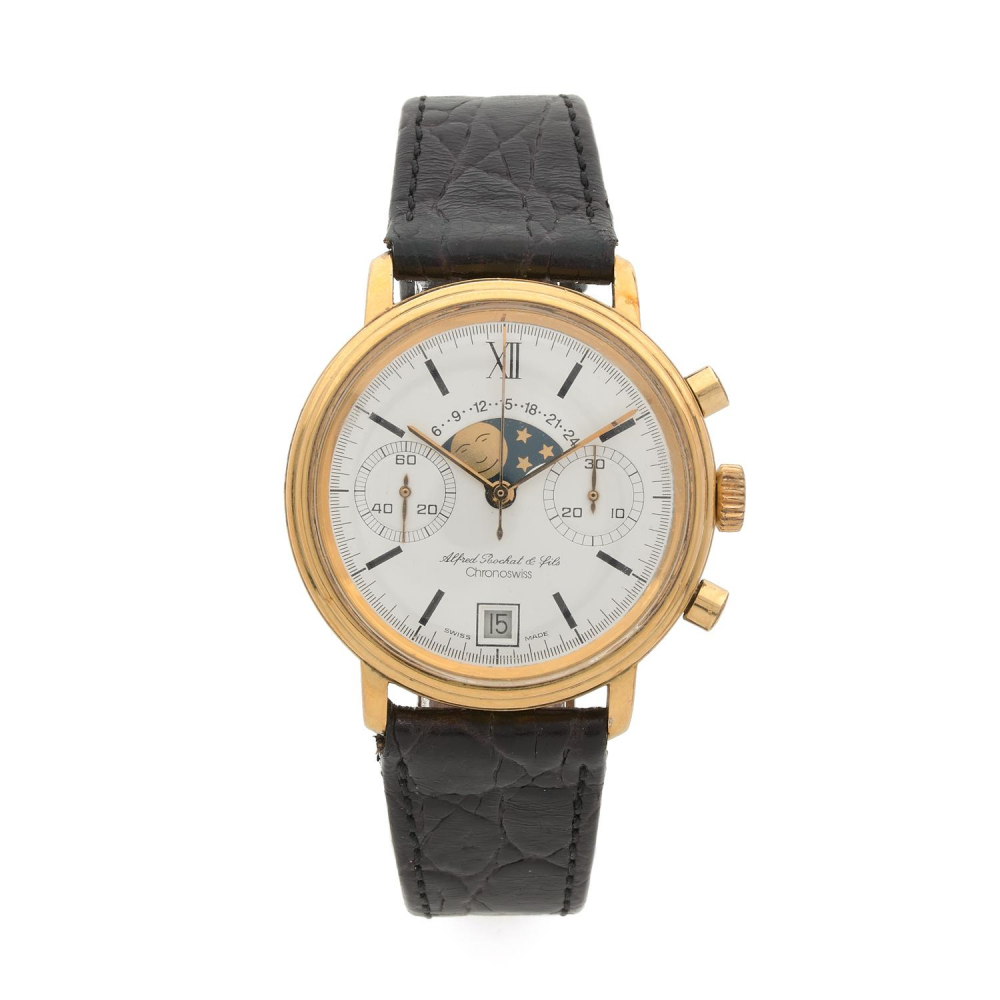 CHRONOSWISS CHRONOGRAPHE PHASES DE LUNE. ALFRED ROCHAT & FILS. ANNEES 80 Montre bracelet en plaqué or jaune sur cuir. BOITIER: rond...